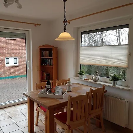 Luettjes Diekhuus 아파트 *