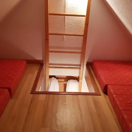 Luettjes Diekhuus 아파트 토센스